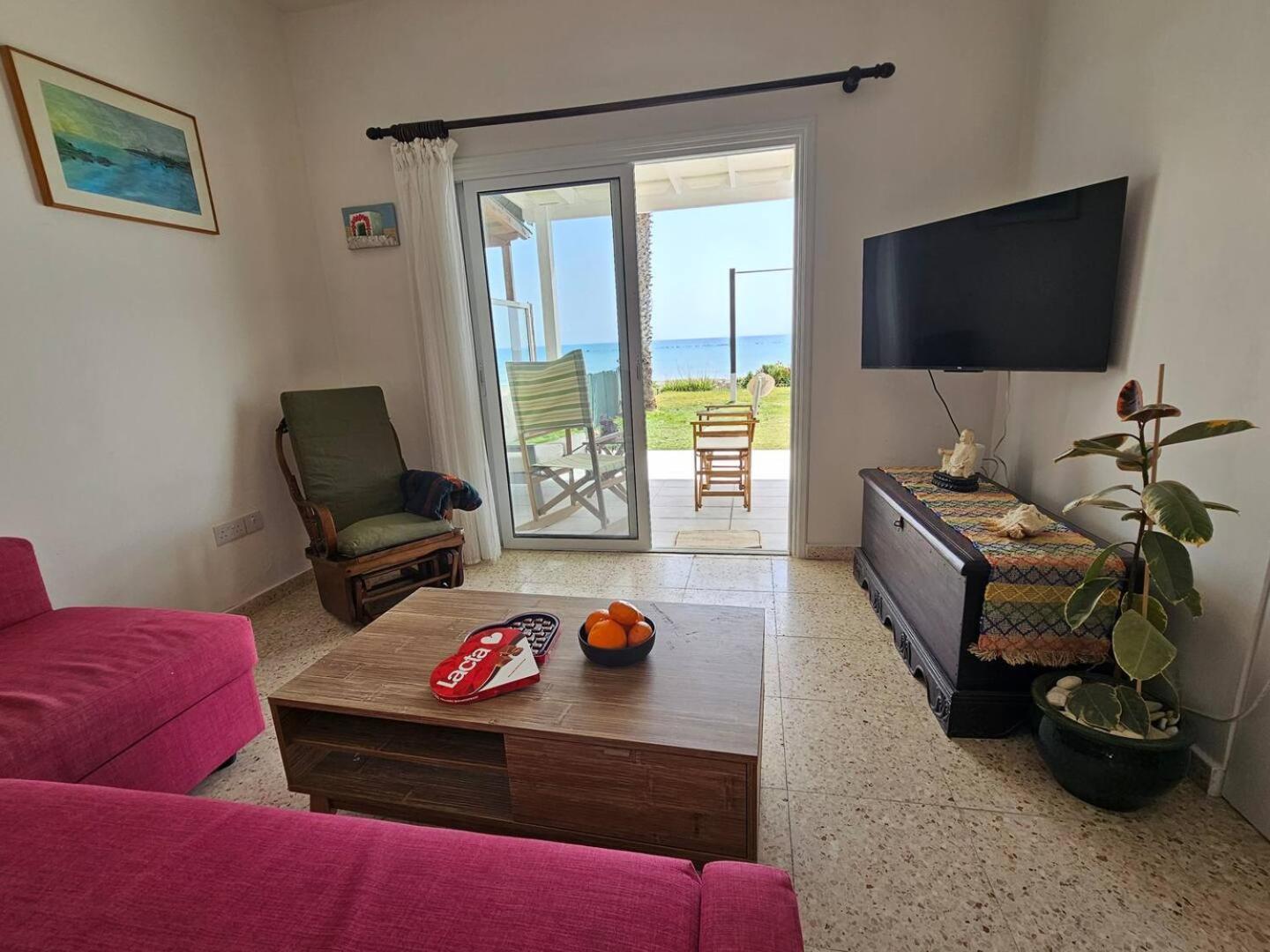 Ammos Beachfront Villa Paradise Larnaca Luaran gambar